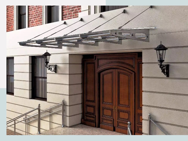 Металлические козырьки от 609 руб. в Белореченске